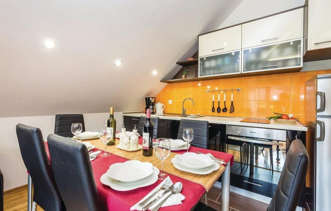 Apartments For Families With Children Jasenak, Karlovac - 17501 Стая снимка