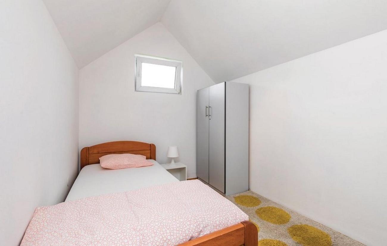 Apartments For Families With Children Jasenak, Karlovac - 17501 Стая снимка